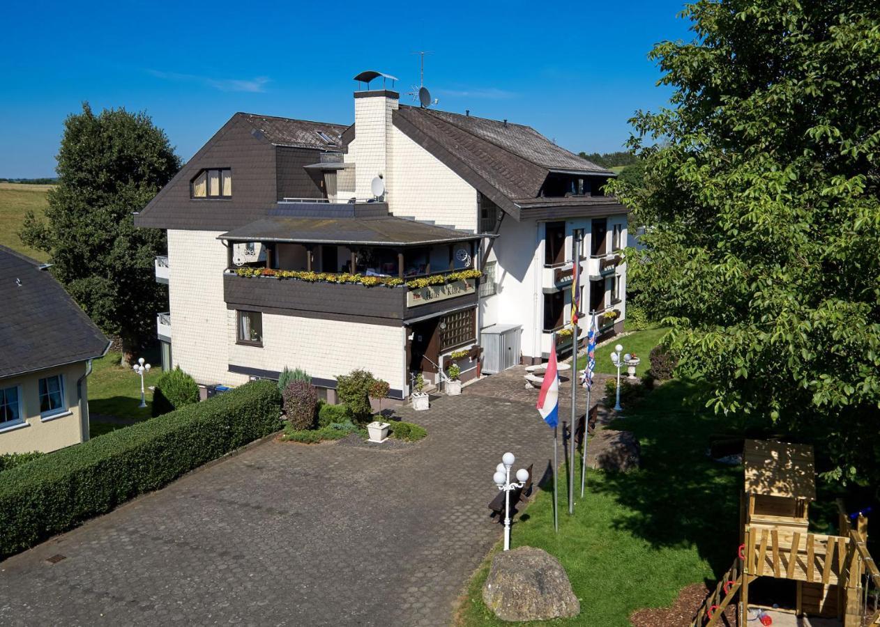 Hotel-Restaurant Maas Lutzerath Exteriér fotografie